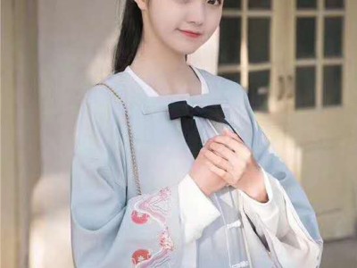 上海卫视养生节目主持人叫什么名字来着