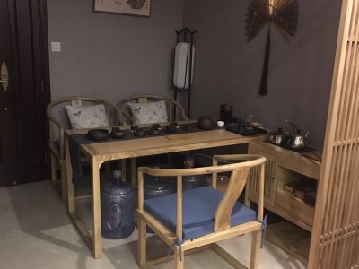 松江区哪有中心啊最近的店铺地址在哪里
