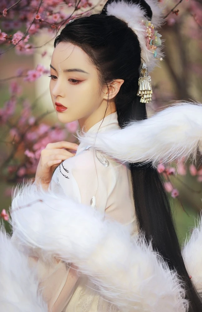 闵行附近会所有哪些服务区呢电话